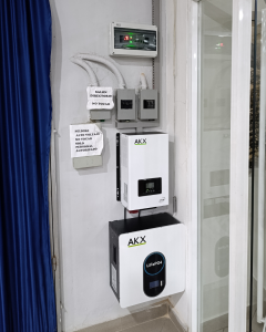 instalación inversor-akx-generator