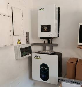 inversor instalado-AKX-GENERATOR